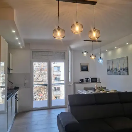 Nada In The Center Of Apartment
