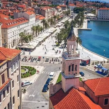 Apartment Nada In The Center Of Split